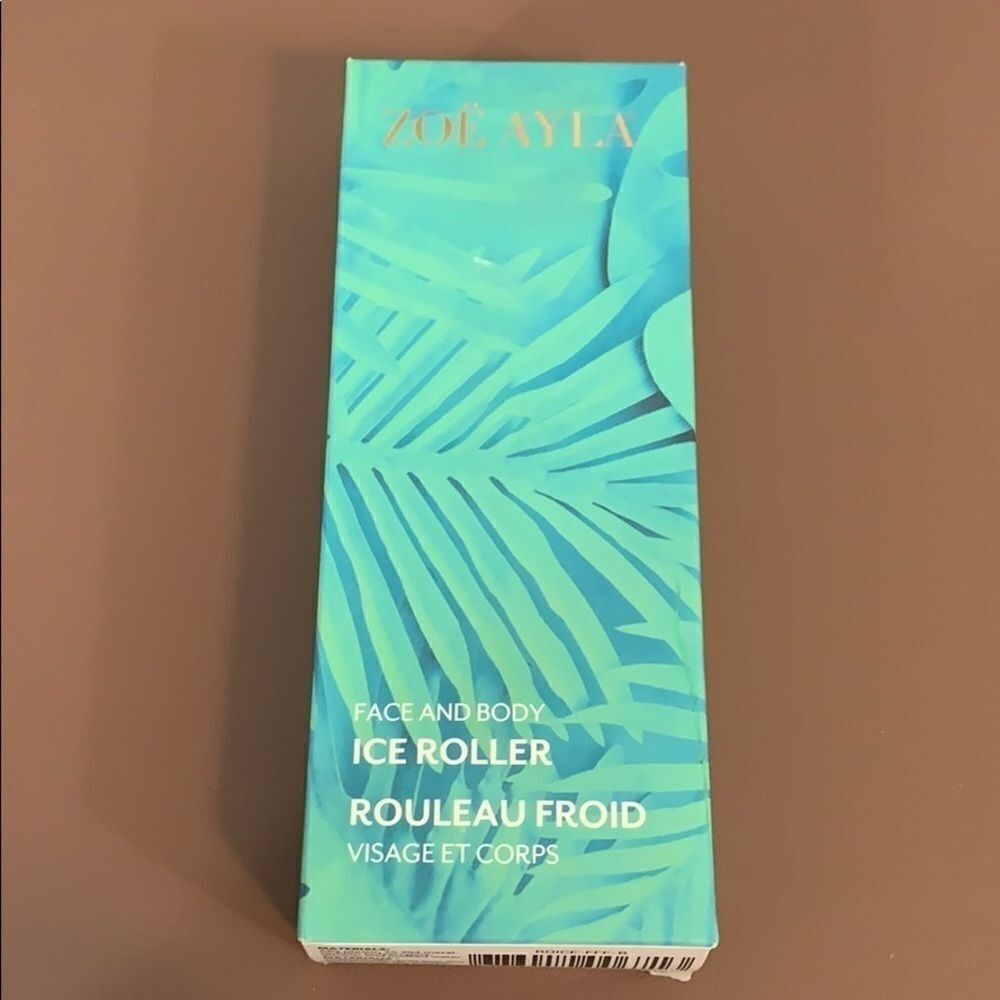 Zoe Ayla / Face and Body Ice Roller / New